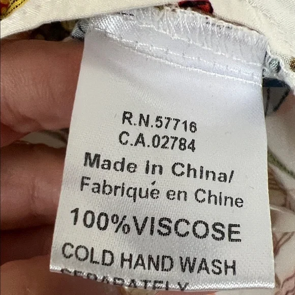 NWT - Papillion Floral Print Off-Shoulder Blouse - Picture 5 of 7